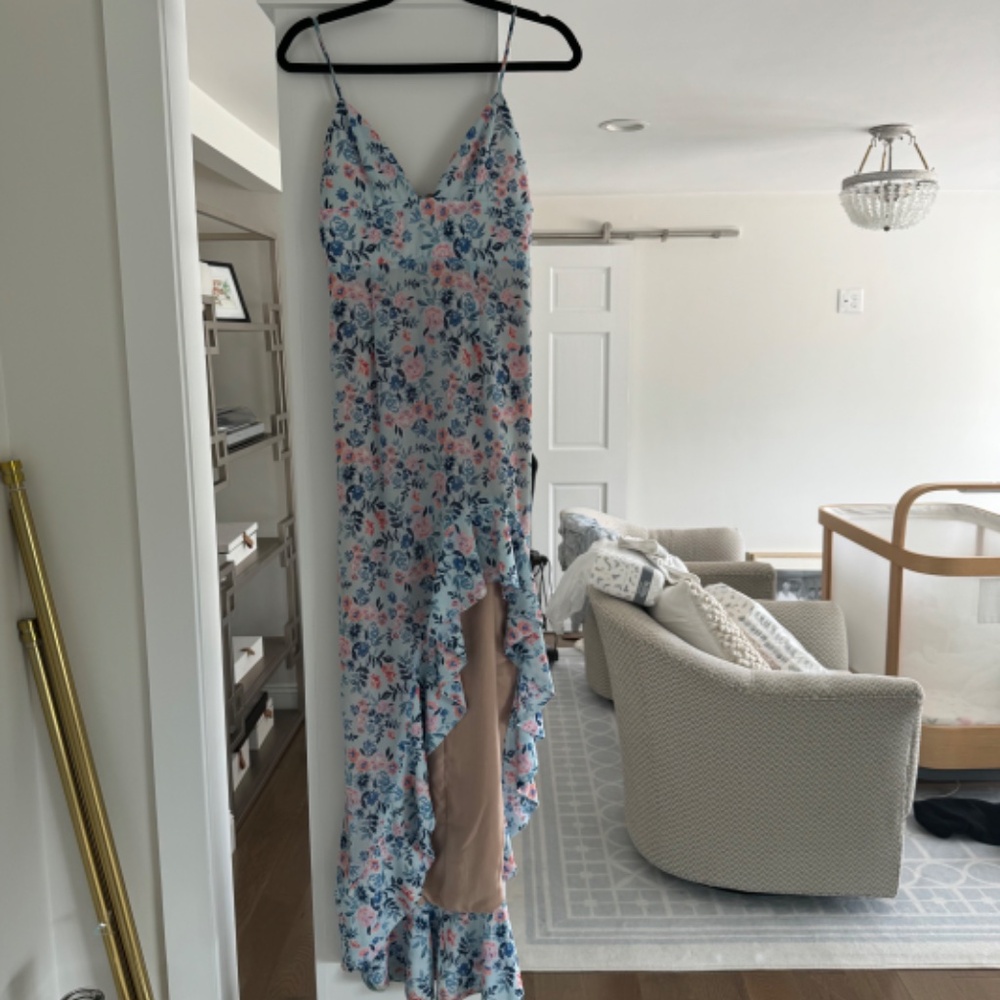 BRAND NEW Lovers + Friends Ahamani Gown- Meadow Floral Print with Ruffle Detail - Picture 7 of 8